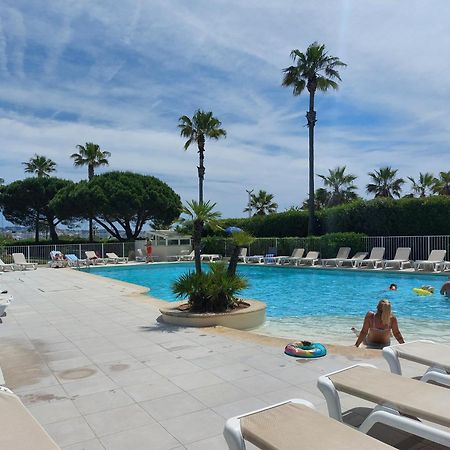 Boutique Apartment Hirondelle Port Fréjus Exterior foto