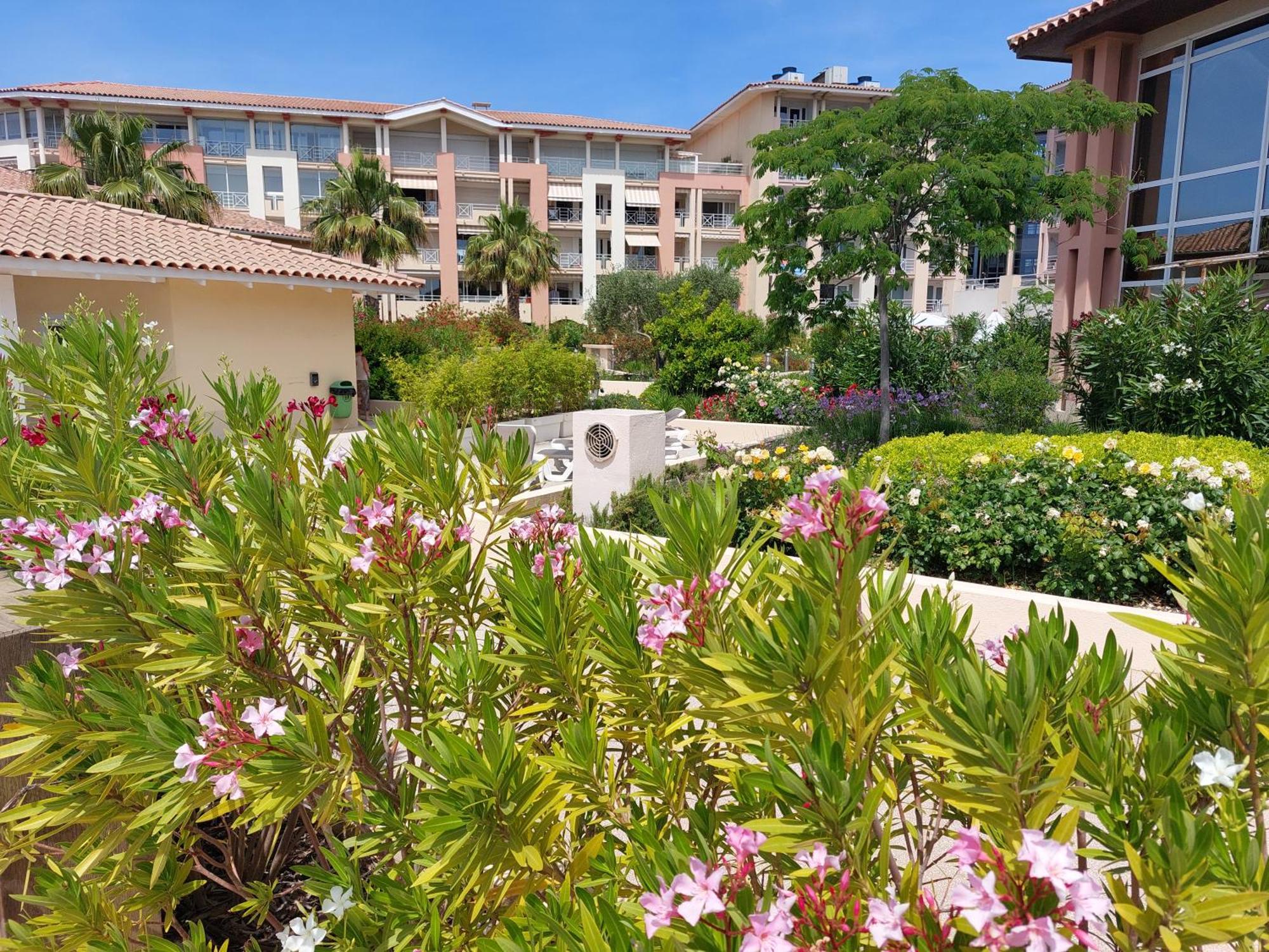 Boutique Apartment Hirondelle Port Fréjus Exterior foto